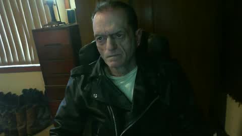 Snapshot of leathergreaser chatting on 06-22-26, 03:25 leathergreaser online show from 06-22-26, 03:25
