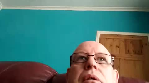 leatherpants68 online show from 10-11-25, 12:04