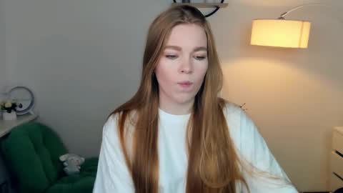 Lilly online show from 11-27-25, 08:55