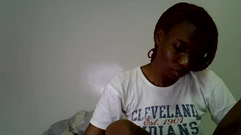 Snapshot of lee_shaz chatting on 04-21-26, 02:51 lee baby online show from 04-21-26, 02:51