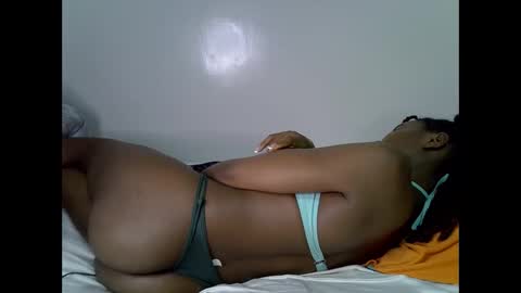 Snapshot of lee_shaz chatting on 05-27-26, 12:18 lee baby online show from 05-27-26, 12:18