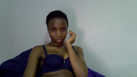 Snapshot of lee_shaz chatting on 06-22-26, 03:25 lee baby online show from 06-22-26, 03:25