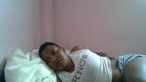 leekekee online show from 10-15-25, 08:14