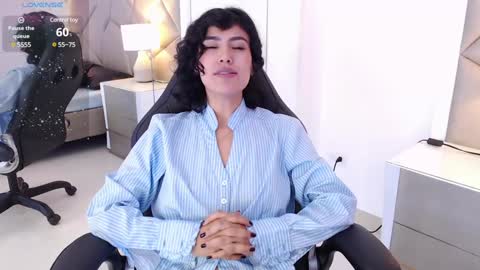 Snapshot of leethompson_ chatting on 02-04-25, 03:04 Leet  online show from 02-04-25, 03:04