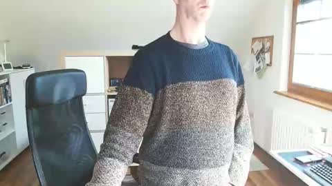 Snapshot of lefti27 chatting on 02-28-26, 02:51 Dave online show from 02-28-26, 02:51