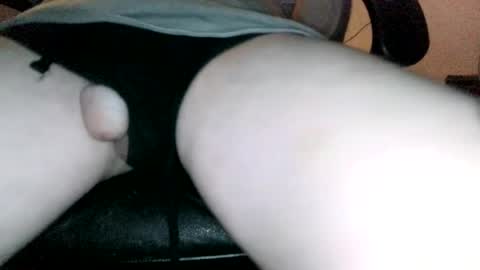 Snapshot of legmantoo chatting on 06-13-26, 07:39 Legman online show from 06-13-26, 07:39