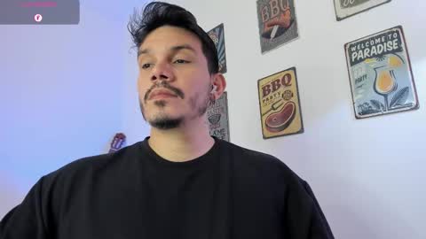 Snapshot of legolas_15 chatting on 02-20-26, 11:43 Alejandro online show from 02-20-26, 11:43