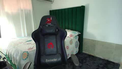  Lei  online show from 02-19-26, 06:37