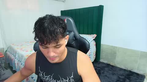 Snapshot of lei_77 chatting on 04-22-26, 08:10 Lei online show from 04-22-26, 08:10