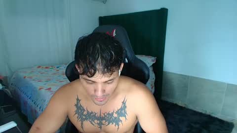 Snapshot of lei_77 chatting on 04-28-26, 05:45 Lei online show from 04-28-26, 05:45