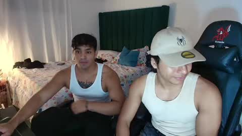 Snapshot of lei_77 chatting on 05-17-26, 03:37 Lei online show from 05-17-26, 03:37
