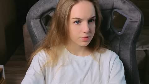 Snapshot of leiamurphy chatting on 07-01-26, 02:07 Leia online show from 07-01-26, 02:07
