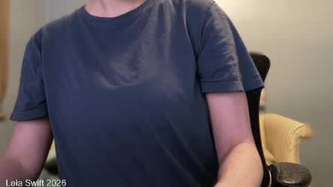 Leia Swift online show from 03-14-26, 01:05