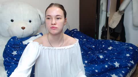 leila_bambi_ online show from 01-28-25, 04:39