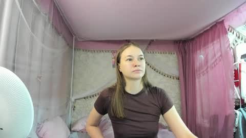 leila_bambi_ online show from 04-01-26, 05:54