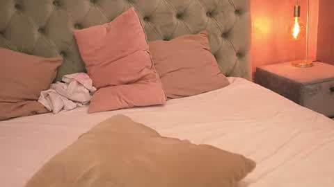 Snapshot of leilabie chatting on 07-21-26, 08:00 Leila online show from 07-21-26, 08:00