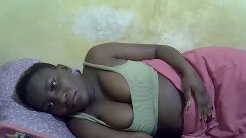 leilah_cute19 online show from 03-22-26, 08:45