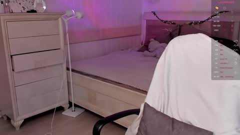 leilalafleur_ online show from 02-10-26, 04:49