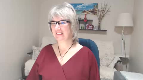 Leila Kinky online show from 12-01-25, 04:50