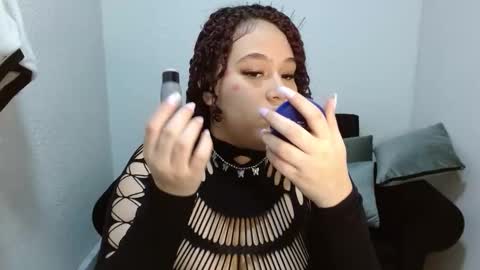 Snapshot of leilaparkersex69 chatting on 02-24-26, 12:25 leilaparkersex69 online show from 02-24-26, 12:25