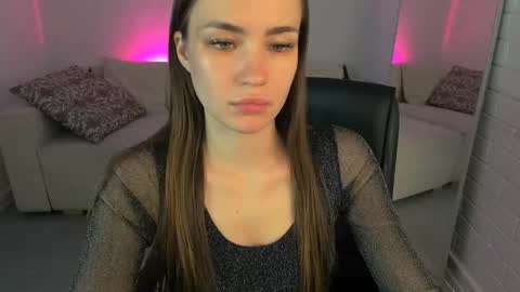 Snapshot of leilarai chatting on 05-11-26, 03:07 Leila Rai online show from 05-11-26, 03:07