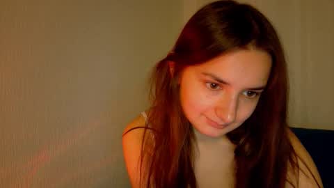 Lelia online show from 10-21-25, 05:46