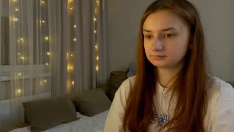 Lelia online show from 03-19-26, 05:50