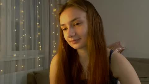 Snapshot of lelia_vibe chatting on 04-29-26, 12:48 Lelia online show from 04-29-26, 12:48