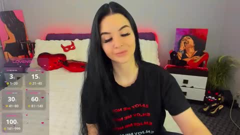 LellitClark online show from 11-06-25, 08:21