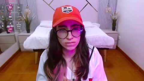 Lena online show from 11-15-25, 01:18