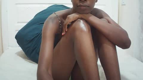 Snapshot of lenah6 chatting on 11-05-25, 07:25 lenah6 online show from 11-05-25, 07:25