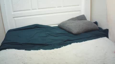 lenah6 online show from 11-17-25, 04:07