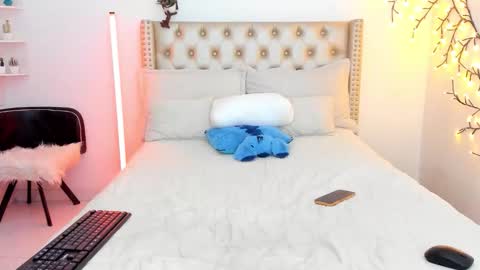 Lena  online show from 03-09-26, 02:04