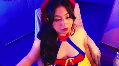 Lenna Kang online show from 03-02-26, 06:59