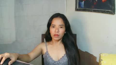 Snapshot of leni_in_your_dreamx chatting on 07-03-26, 04:24 leni_in_your_dreamx online show from 07-03-26, 04:24