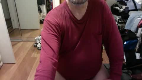 Snapshot of lennyfife chatting on 10-28-25, 11:03 Pussylicker online show from 10-28-25, 11:03