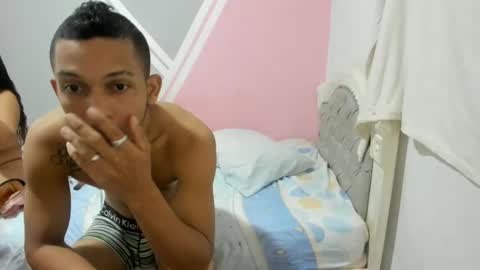 Snapshot of lenuam_and_tiffany chatting on 12-19-24, 02:01 lenuam_and_tiffany online show from 12-19-24, 02:01