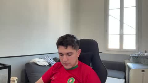 Snapshot of leo0606215417 chatting on 06-18-26, 07:30 leo0606215417 online show from 06-18-26, 07:30