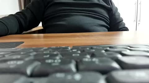 leo1982xxx online show from 12-21-24, 01:32