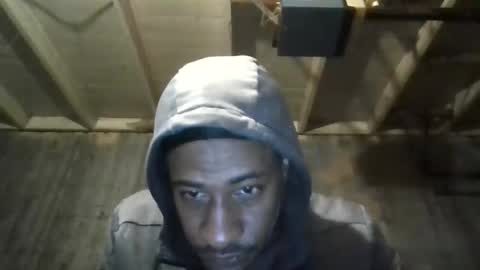 leo199984 online show from 12-04-25, 04:00