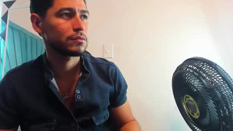 Snapshot of leo_carter1 chatting on 03-02-26, 02:35 leo_carter1 online show from 03-02-26, 02:35