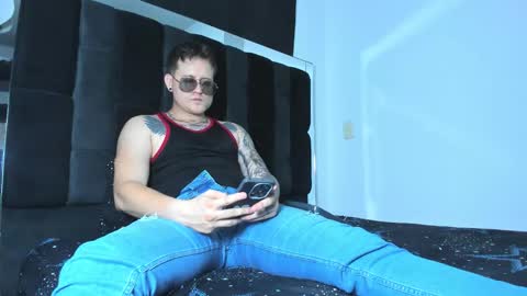 Yesid online show from 02-09-26, 11:53