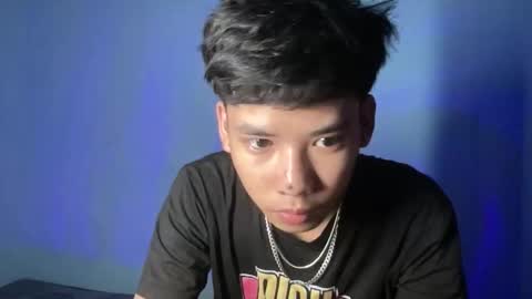 Snapshot of leo_hottiesexyasian chatting on 10-24-25, 09:28 Leo online show from 10-24-25, 09:28