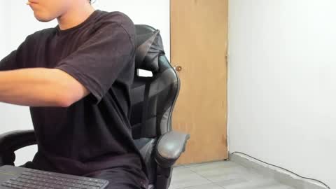 Leo Jones online show from 05-14-26, 12:39