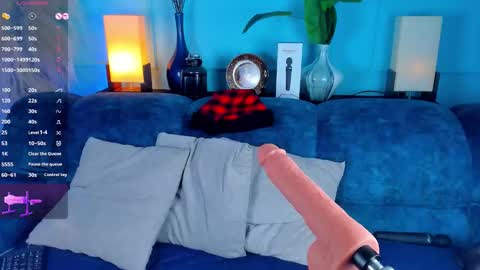 Leo online show from 12-22-25, 04:31