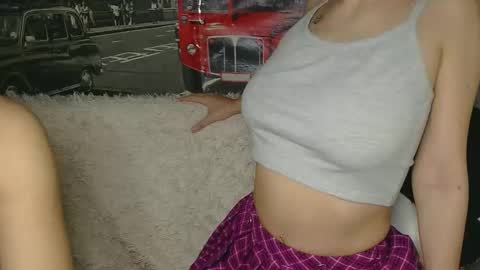 LeoandLuna online show from 10-26-25, 05:02