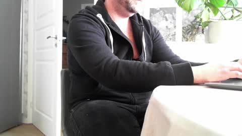 Leofromsweden online show from 02-11-26, 01:16