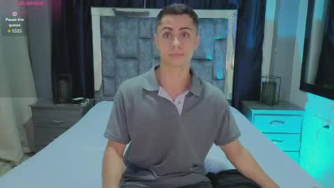 Snapshot of leomonnroe chatting on 04-25-26, 03:53 leomonnroe online show from 04-25-26, 03:53