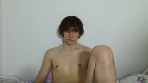 Leon online show from 07-03-26, 10:27