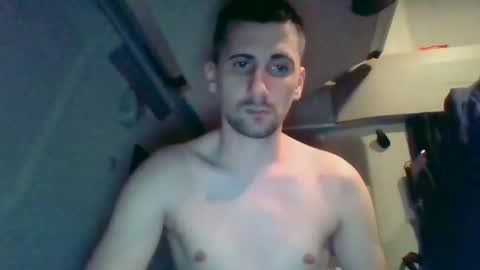 Snapshot of leonard_danny chatting on 03-04-26, 05:19 Leonard online show from 03-04-26, 05:19